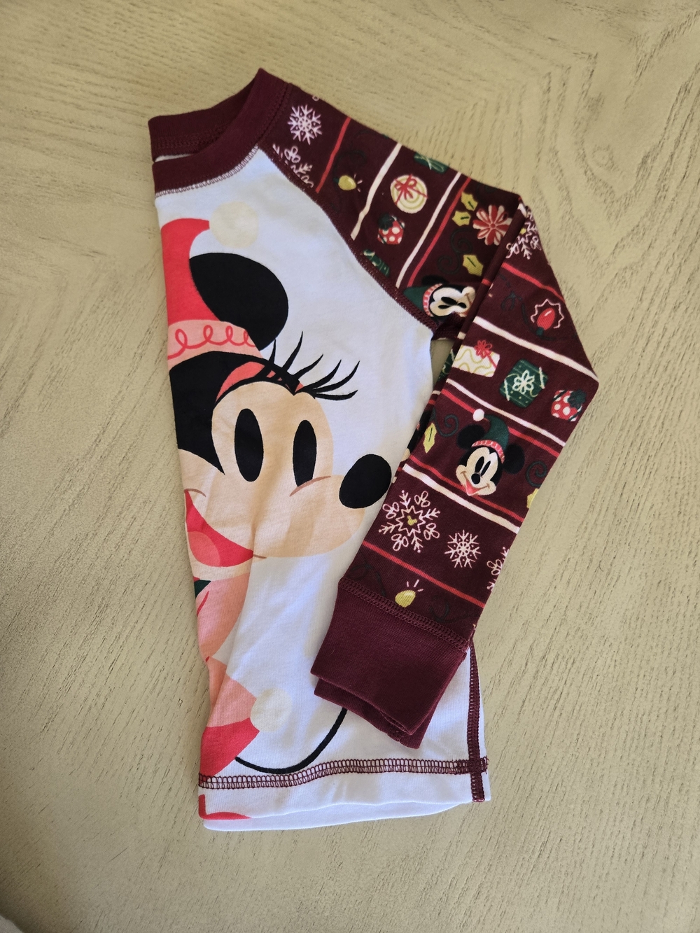 Disney Minnie Mouse PJ Set - Picture 8 of 13